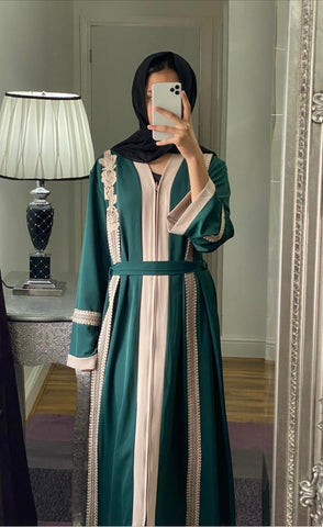 Maisa abaya